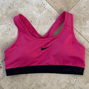 Nike Pro Sports Bra